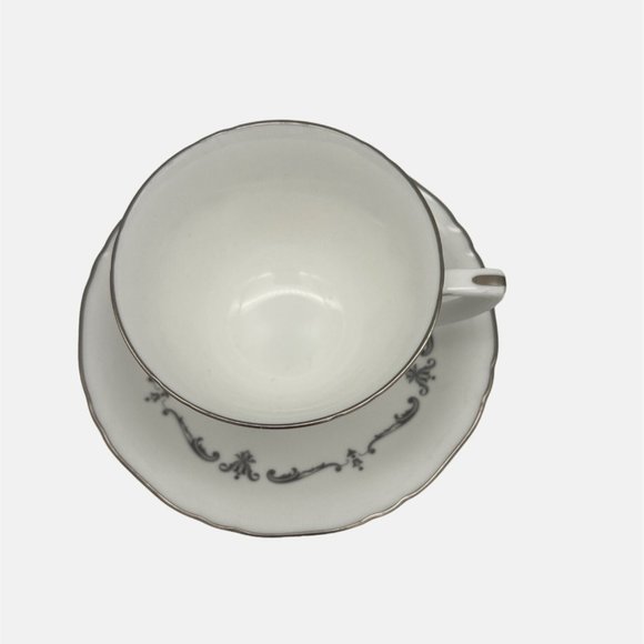 Royal Worcester Silver Chantilly Cup & Saucer Fine Bone China Platinum Trim - Picture 3 of 7